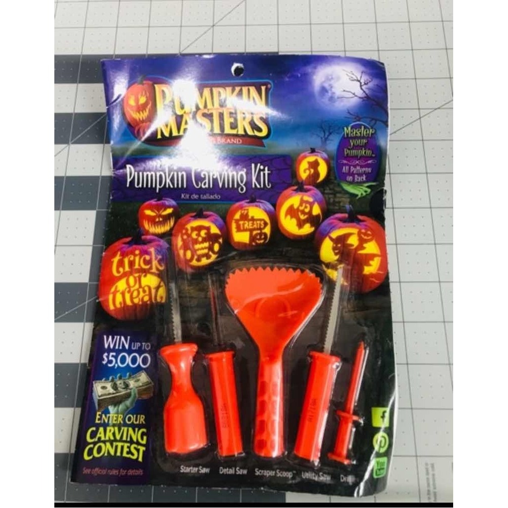 Pumpkin Masters All In One Pumpkin Carving Kit 12 Pc Tools Pattern Book